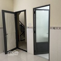 Chi Thuê Phòng Trọ 20M2 Tô Hiến Thành Q.10