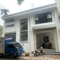 Chính Chủ Thuê Văn Phòng Tại Ba Đình, Đường Giang Văn Minh Dtsd 180M2 Giá Thuê 40 Triệu/Th