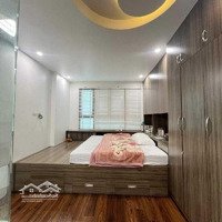 Bán Nhà Hoàng Văn Thái - Ô Tô Tránh, Gara, Phân Lô Quân Đội - 43M2 Giá Bán 11.5 Tỷ