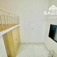 ️Phòng Trọ Mới Giá Rẻ Ngay Lạc Long Quân -30M2 Sẵn Máy Lạnh - Gác Cao