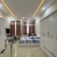 60M2 Trung Tâm Q10- Xe Hơi Vô Nhà - Phân Lô - Ngang 5M - Cạnh Doanh Trại Quân Đội -5 Tầng Thuê 30 Triệu