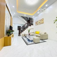 Hoàng Hoa Thám - Ba Đình, 30M X 5 Tầng, Ô Tô Đỗ, 10M Ra Phố , Chỉ 5 Tỷ