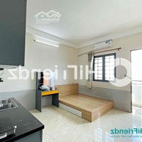 Studio Full Nội Thất Ban Công - Ngay Ngã Tư Bốn Xã