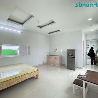 Căn Hộ 40M2 Gần Cầu Tham Lương. Full Nội Thất Thang Máy