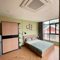 Căn Hộ Cửa Sổ Lớn 40M2 Thông Thoáng Phổ Quang, Cách Sân Bay 5P Chỉ Từ 7 Triệu