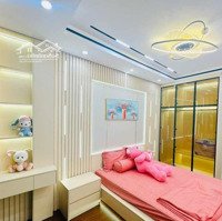 Bán Nhà 30M2 Chính Chủ Tại Quan Nhân