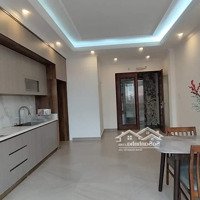 Gấp .. Phân Lô Đường 800A - Hoàng Quốc Việt.. Diện Tích: 48M X 8Tầng Rộng4,5M Ôtô Vào Nhà Thông Sàn Chỉ 17Tỷ