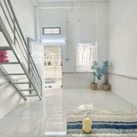 Cho Thuê Phòng Trọ 30M2 Ở Được 3-4Ng Ngay Đại Học Fpt, Lê Văn Việt