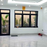 Bán Nhanh Nhà Phố Nguyễn Sơndiện Tích45M2 7 Tầng Thang Máy - Gara - Ô Tô Tránh Nhỉnh 10Tỷ