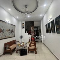 Cho Thuê Nhà Đẹp, Mới, Hẻm Lớn Võ Thị Sáu, Tân Định, Quận 1, 3 Lầu 22 Triệu