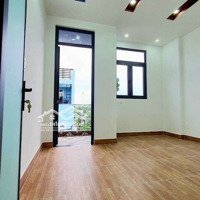 Chính Chủ Cho Thuê Nhàhẽm Xe Hơi1T 2 Lầu180M2, 3 Phòng Ngủ 3 Vệ Sinh Gần Kcn Cao Q.9