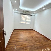 Nhà Đẹp !!! Bán Căn Hộ Chung Cư 123 M2,4 Pn Tòa 137 Nguyễn Ngọc Vũ;0904.760.444