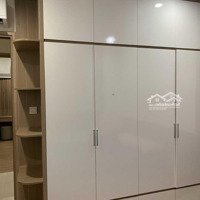 Bán Căn Hộ 3 Phòng Ngủ80M2, Hiếm Chỉ 3,2 Tỷ Bao Phí - Tầng Trung Yên Tĩnh - View Đẹp. S2.09 Vinhomes