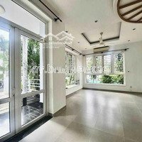 Cho Thuê Biệt Thự Thảo Điền, Khu Compound, 550M2 Đất, 2 Tầng, 4Pn-4Wc