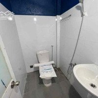 Mặt Tiền Lê Chân 1 Phòng Ngủ1Wc