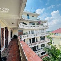 Cho Thuê Tòa Nhà Villa 15 Phòng Ngủ 15 Vệ Sinhan Phú Đông - Q12