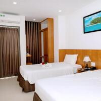 Bán khách sạn 3 sao có 40 phòng thuộc phường Tân Lập, trung tâm khu phố Tây Nha Trang giá 35 tỷ