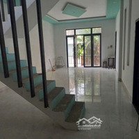 Hiếm _ Chủ Gấp Bán Nhà Đẹp 2 Tầng _ Kiệt 4M - Giá Chỉ 890 Triệu