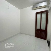 Bán Căn Hộ 46M2 Đường Hoàng Quốc Việt, Cầu Giấy, Hà Nội