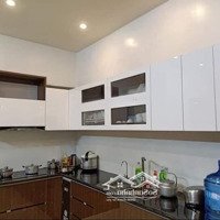 Bán Nhà Đẹp Trương Công Định, Tân Bình - 70M2 - Giá Chỉ 8,8 Tỷ - Hẻm Xe Hơi, Tiện Ích Đầy Đủ