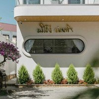 Villa Đẹp Phong Cách Địa Trung Hải Ngay Cổng Thung Lũng Tình Yêu