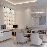 Spa Du Lịch 3 Tầng, Sẵn Nội Thất, Hai Mặt Tiền Sát Khu Phố Hồ Nghinh