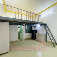 Duplex Full Nội Thất Ngay Công Viên Làng Hoa