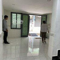 Xuất Cảnh Bán Nhà Hẻm 3M Nguyễn Văn Quỳ,Diện Tích5,1X9M - 1 Lầu, 2 Phòng Ngủ Giá Bán 3,9 Tỷ. Chính Chủ 0919561351