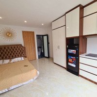 Trần Duy Hưng 30M2 Mới Tinh Full Đồ Thoáng Sáng Ở Luôn Giá Tốt