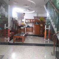 Nhà 3 tầng 3PN full nội thất đường Phan Văn Đạt