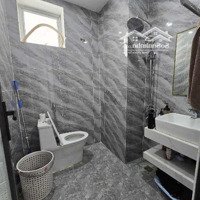 Tầm 3T Căn Hộ Chung Cư Thành Phố Giao Lưu 70M 2 Ngủ 2Wc