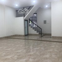 Cho Thuê Nhà Riêng Phân Lô Khu An Sinh Ngõ 208 Trần Cung. Diện Tích: 70M*4T*Mt 5M.giá 20 Triệu/Th