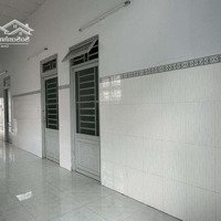 Nhà 170M2, Sổ Riêng, Ngang 6M, Gần Quốc Lộ 1A, Xã Trung Hoà