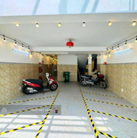 Chdv Hơn 600 Triệu/Năm, 110M2, 5 Tầng, 12 Phòng Ngủ Xe Hơi Thông, Gần Emart Thiso Mall Gò Vấp