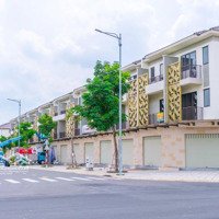 Bán Cặp Shophouse Đường Dân Chủ Kcn Vsip Ii, Thanh Toán 30% Nhận Nhà Vào Kinh Doanh Ngay