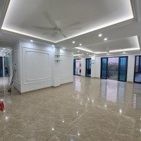 Cho Thuê Văn Phòng Khu Vực Goldmark City Đẹp 150M2 Đã Chia Làm 2 Phòng Rồi Về Chỉ Việc Hoạt Động