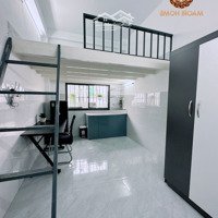 Duplex Cửa Sổ Lớn Rộng 40M2 - Có Thang Máy - Ngay Học Viện Cán Bộ