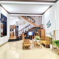 Sang Nhật định cư cần chuyển nhượng nhà Tôn Đản đẹp như hình,150m2,chỉ nhỉnh 3tỷ