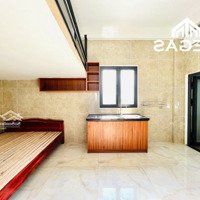 Phòng Duplex Ban Công, Máy Lạnh, Ngay Coopmart Phan Văn Hớn, Quận 12