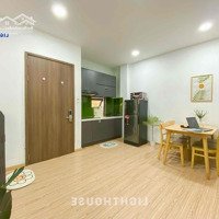 Trống Sẵn Căn Hộ 02 Phòng Ngủ Gần Sân Bay Tân Sơn Nhất