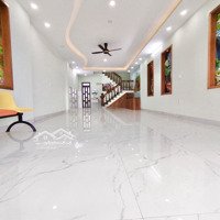 Nhà Mặt Tiền 150M2, 5 Phòng Ngủ, Đường Quốc Lộ 1K, Dĩ An