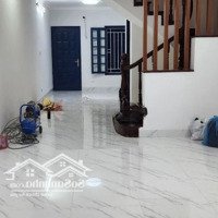 Nhà Khâm Thiên 43M X 5 Tầnggiá 12 Triệu/Th