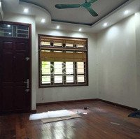 Cho Thuê Nhà Liền Kề 106 Hoàng Quốc Việt 70M2X4T Ô Tô Tải Đỗ Cửa Làm Vp Lớp Học