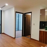 Cho Thuê Gấp Căn 2 Phòng Ngủ+ 1 Eco Green Tầng Cao View Công Viên, Giá Chỉ 18 Triệu Dọn Vào Ở Liền