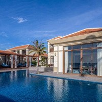 Beach Front Villa - Biệt Thự 5 Phòng Ngủ Đối Diện Biển Tại Fusion Resort & Villas Danang