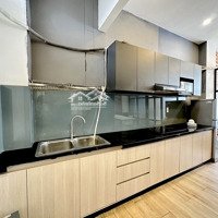 Chính Chủ Cho Thuê Căn 1 Phòng Ngủ View Sông Đầy Đủ Nội Thất Quận 3