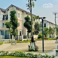 Chính Chủ Cần Bán Căn Biệt Thự 3 Tầng Siêu Đẹpdiện Tích135M2 Trung Tâm Kđt Centa City Giá Chỉ 7, X Tỷ