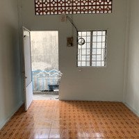 Phòng Sach, An Toàn , Thoáng Mat