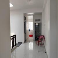 Cần cho Thuê nhà 3 tầng Full nội thất mặt tiền đường số 26 KĐT Hà Quang 1 giá 12tr/tháng