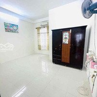 Nhà 2 Lầu 3 Phòng Ngủcó Nội Thất Kdc Hưng Phú